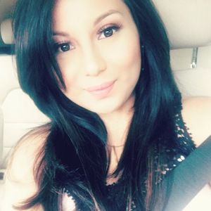 Meet your Posher, Roxanne